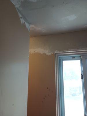 Drywall repair in the ceiling