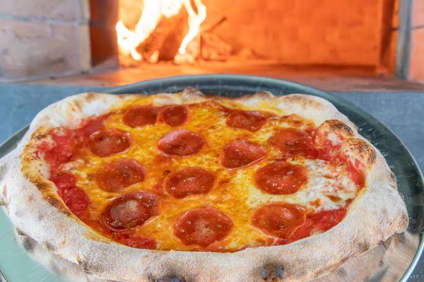 Simonetta's Brick Oven Pizza Bus