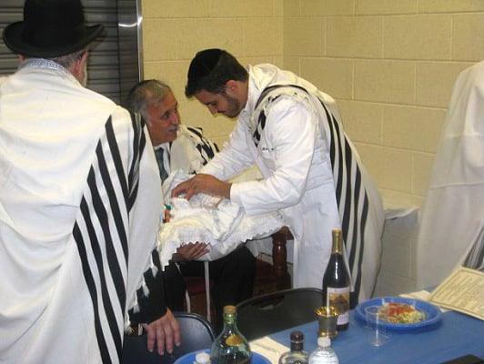 Jewish circumcision