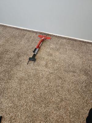 Carpet Power Stretcher in Action