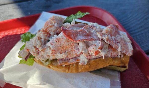 Lobster roll