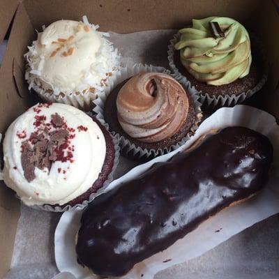 Trip from AK to DE, hubby found this bakery. I got my traditional red velvet cupcake for my birthday, it was delicious! Thanks!