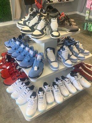 Air Jordan 4 UNCs, Air Jordan 4 Taupe, Air Jordan 11 low UNC, Air Jordan 5 Raging Bulls, Air Jordan 13s red, Air Jordan University Blue 1s