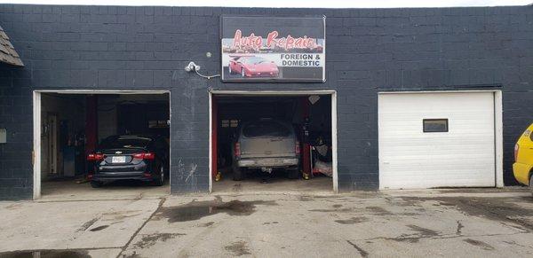 LOCAL'S AUTO REPAIR