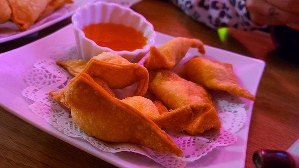 Crab cheese wontons!