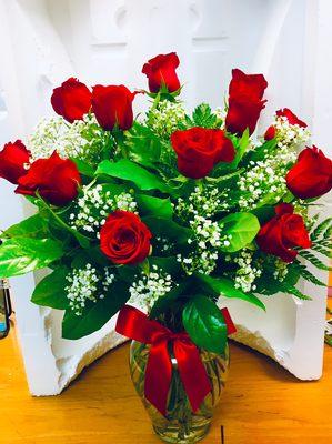 Dozen Red Roses