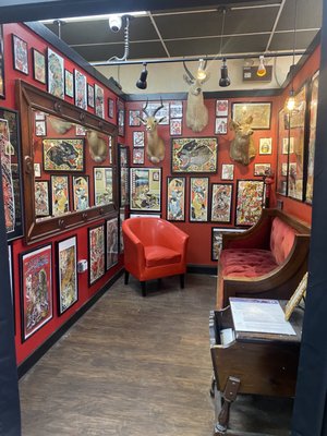 Tattoo waiting area