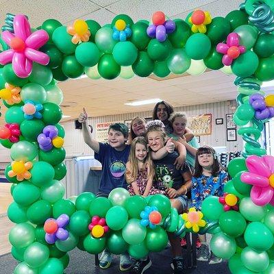 Balloon photo frame for party in Milford CT