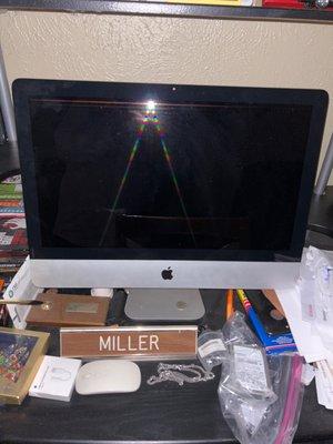 iMac 2009 21.5" 512GB hard drive 4 GB RAM. Perfect working condition. Turned down by Cash America Pawn.