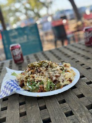 Delicious Al pastor nachos from Tacoconmaye