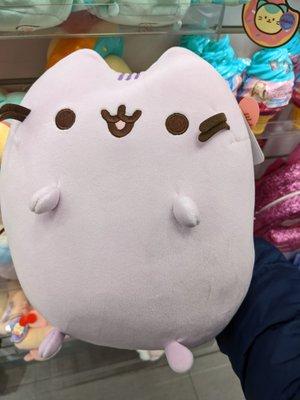 Pusheen plushie