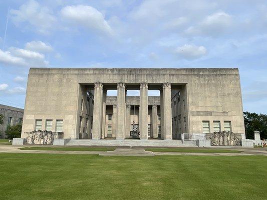 War Memorial Building