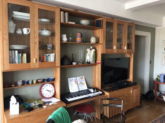 Wall unit