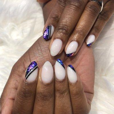 Dip nails with designs