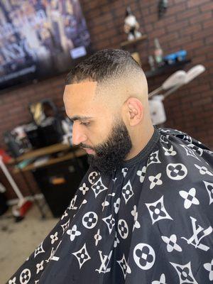 High razor fade beard clean up