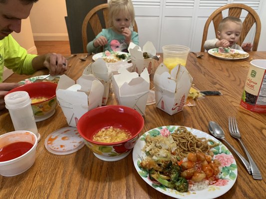 Chicken Lo Mein, chicken fried rice, sweet and sour chicken, broccoli, egg drop soup.