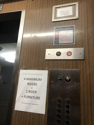 The only remaining Waldorf Towers elevator has weight restrictions.