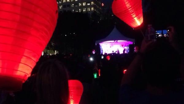 Lanterns lighting up for the pre-ceremony