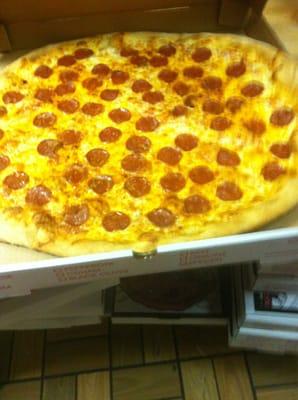 Jumbo pizza