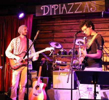 Live performance during our DiPiazza artist showcase!