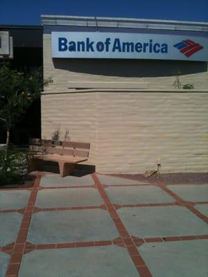 Front entrance to Bank of America