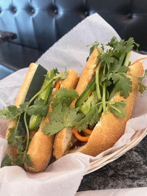 BM9. Banh M Xa Xiu (BBQ Pork on Baguette Bread)