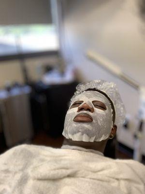 Skin detox facial