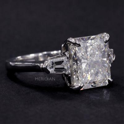 Meridian Diamond and Jewelry Buyers