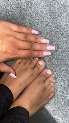 Matching hands and feet