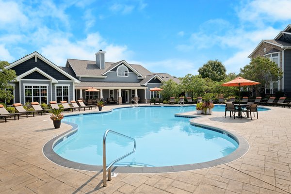 Carrington Place at Shoal Creek pool