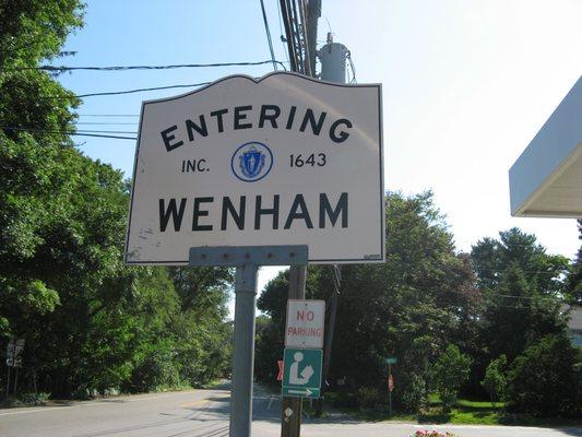 Entering Wenham from Hamilton.