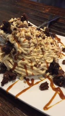 Spaghetti "Alfredo" customized.... Danish butter cookie gelato with caramel sauce, brownies, and almonds $6.75