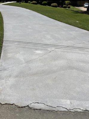 Driveway after pressure wash