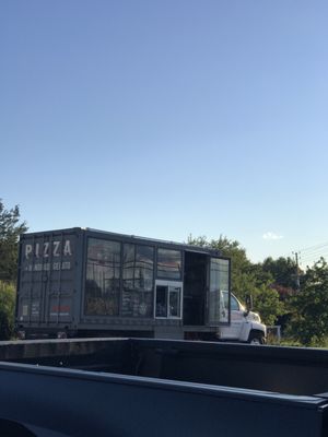 A Mano Pizza truck parked at one of its scheduled spots, Newport Craft Brewery.