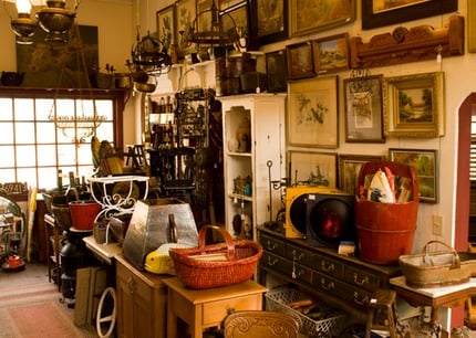 The Barn offers a blend of antiques and collectibles together with works by Connecticut artisans.