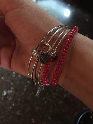 Pretty "zen" bracelets!