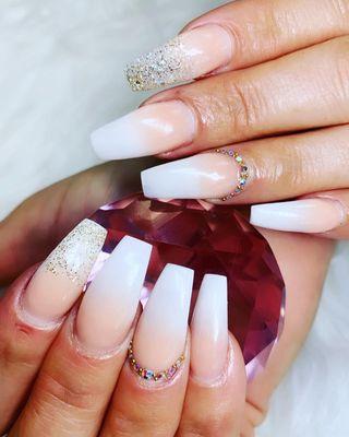 Ombré nails