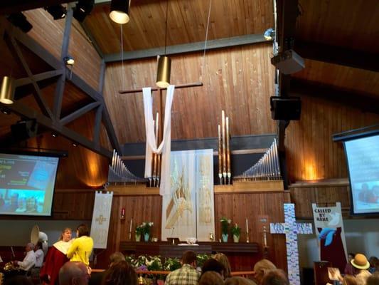 Sanctuary at Messiah Lutheran Church