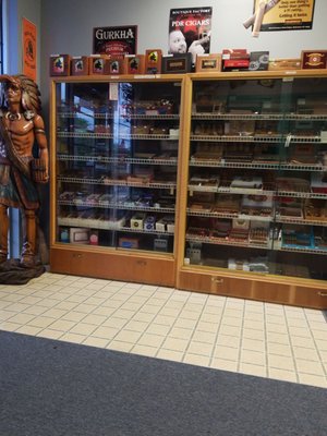 They're not many reviews for this store but I did stop passed this store 2018 and it's alive and kicking with great cigars