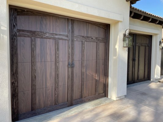 Shoreline Walnut Accent woodtone with Arched top