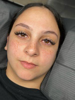 Wet lash look