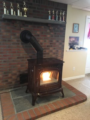 Harman XXV pellet stove