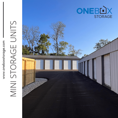 One Box Storage has a variety of storage unit sizes from 6'x10' to 36'x40'. Pricing starts at $55/month.