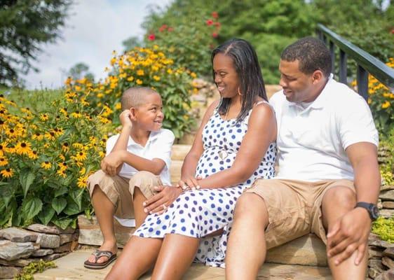 Family photo at Columbus botanical garden.