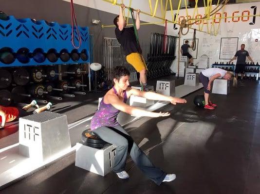 Workout class at Iron Tribe Fitness Naples