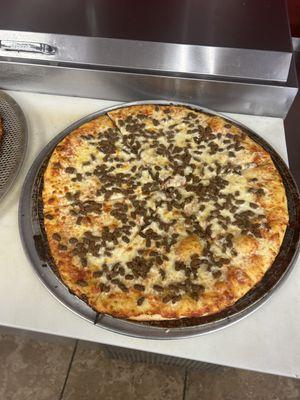 Hamburger pizza