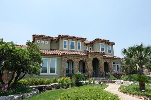 Stucco and Stone window replacement in Helotes, Texas