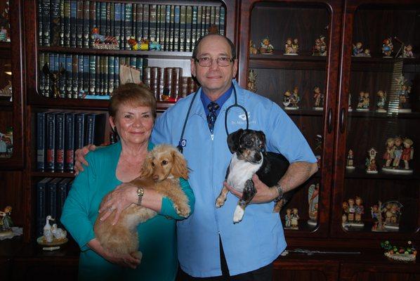 Monique & Mandy Dr. Mike & Mickey Welcome all pet lovers to PAWS Clinic