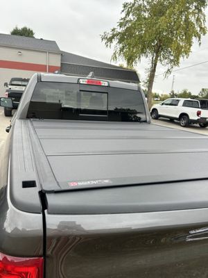 Bakflip MX4 Hard Folding Tonneau Cover