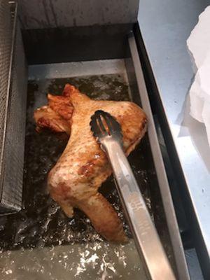 FRIED TURKEY WING